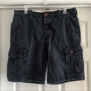 Men’s Hollister Cargo shorts size 34 blue